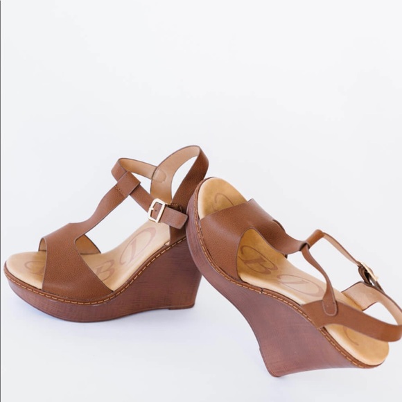 Wood Wedges - Picture 3 of 4